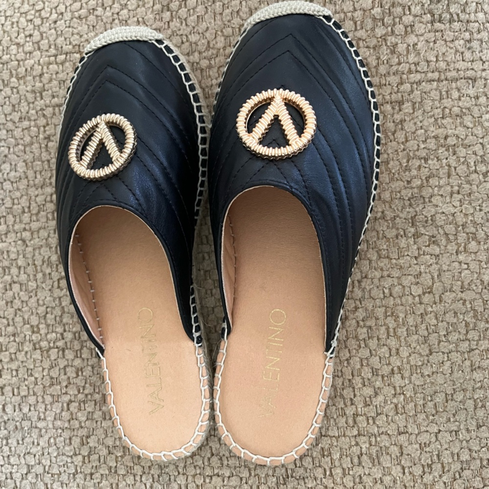 Valentino NEW slip on closed toe black espadrilles